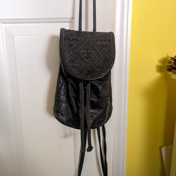 Leather mini back pack - Picture 1 of 5